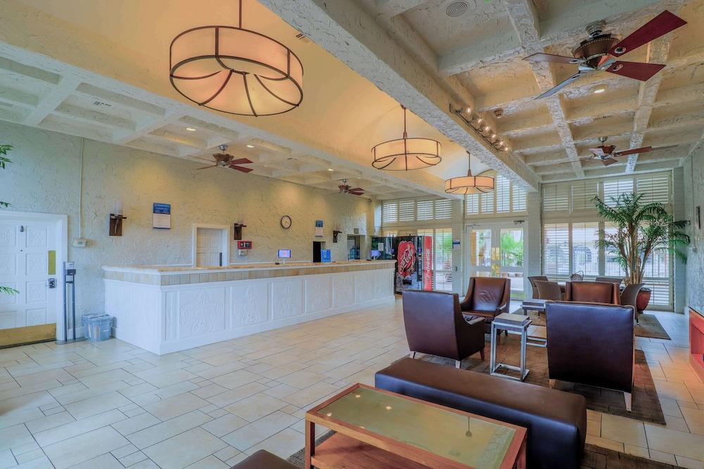 Studio 6 Phoenix, Az – Sky Harbor photo 6