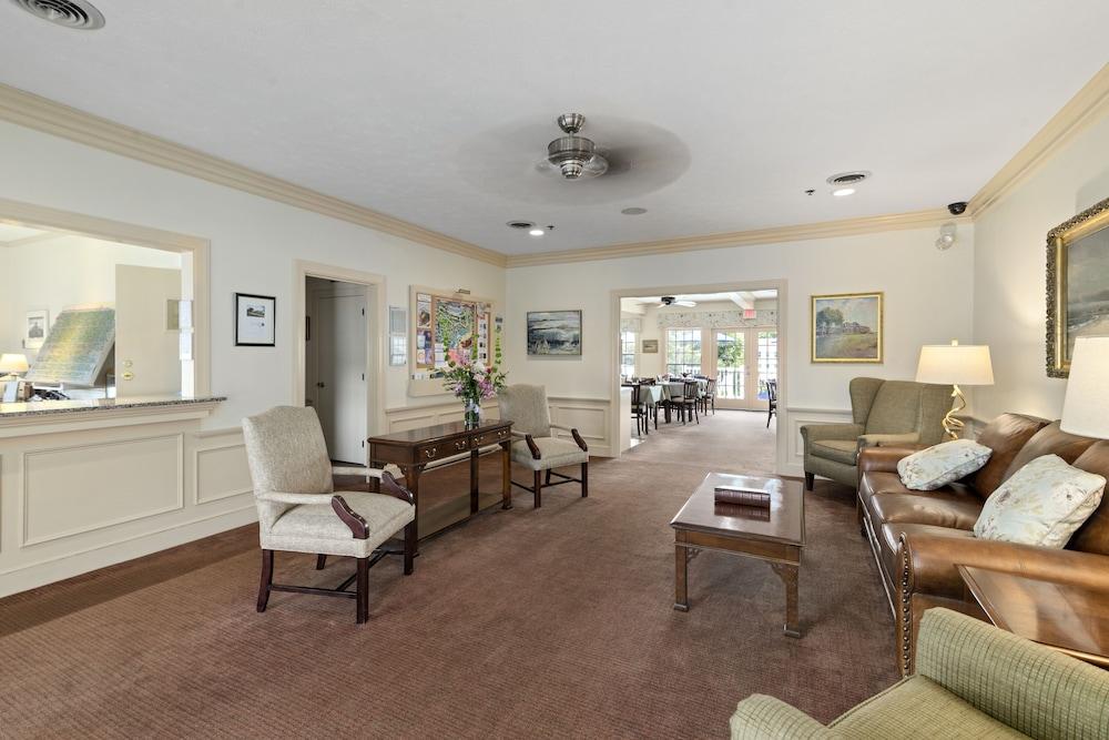 The Sparhawk Oceanfront Resort photo 3