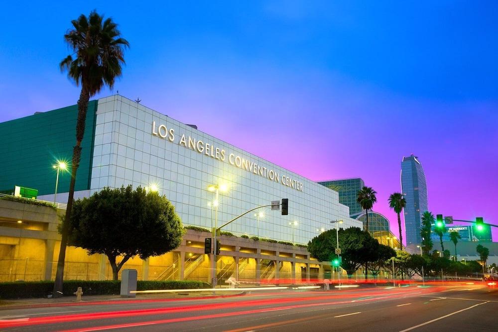 Holiday Inn Express & Suites Los Angeles Downtown West by IHG photo 48