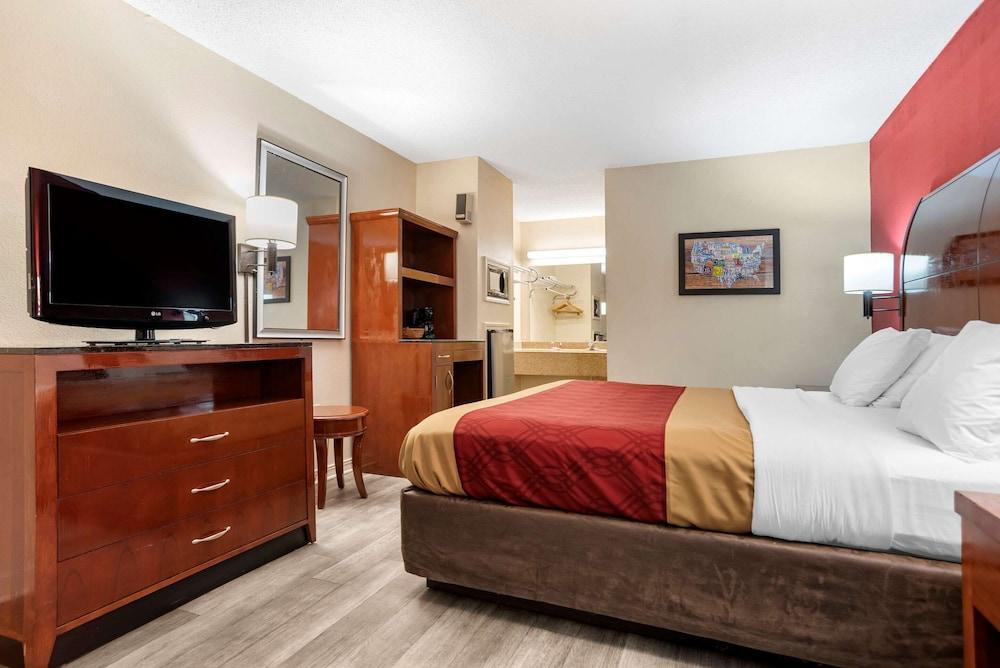 Econo Lodge Pearl - Jackson photo 9