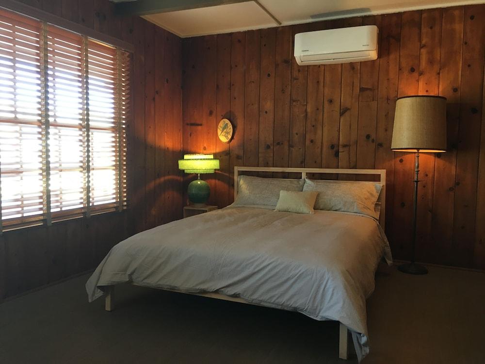 Joshua Tree Ranch House photo 53