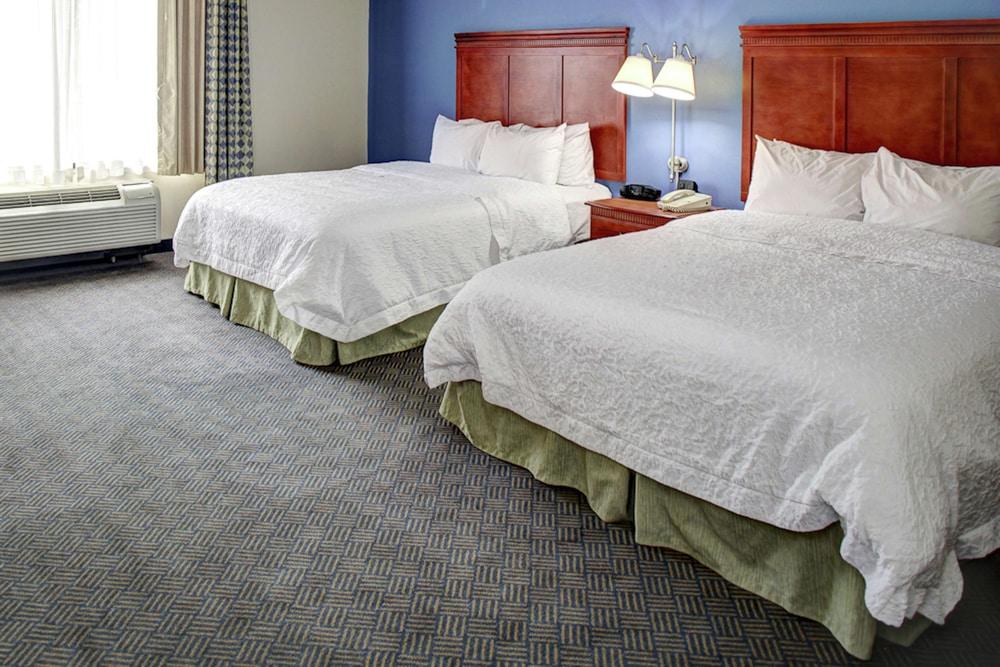 Hampton Inn Coldwater photo 7