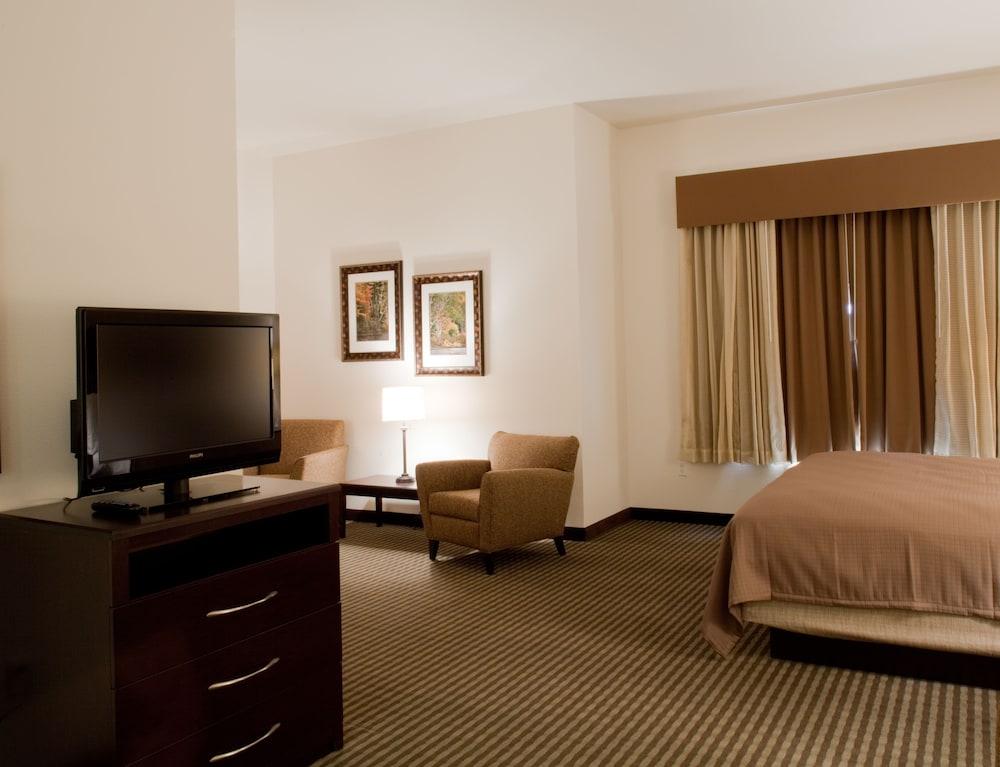 Spark by Hilton Phoenix East Mesa photo 29