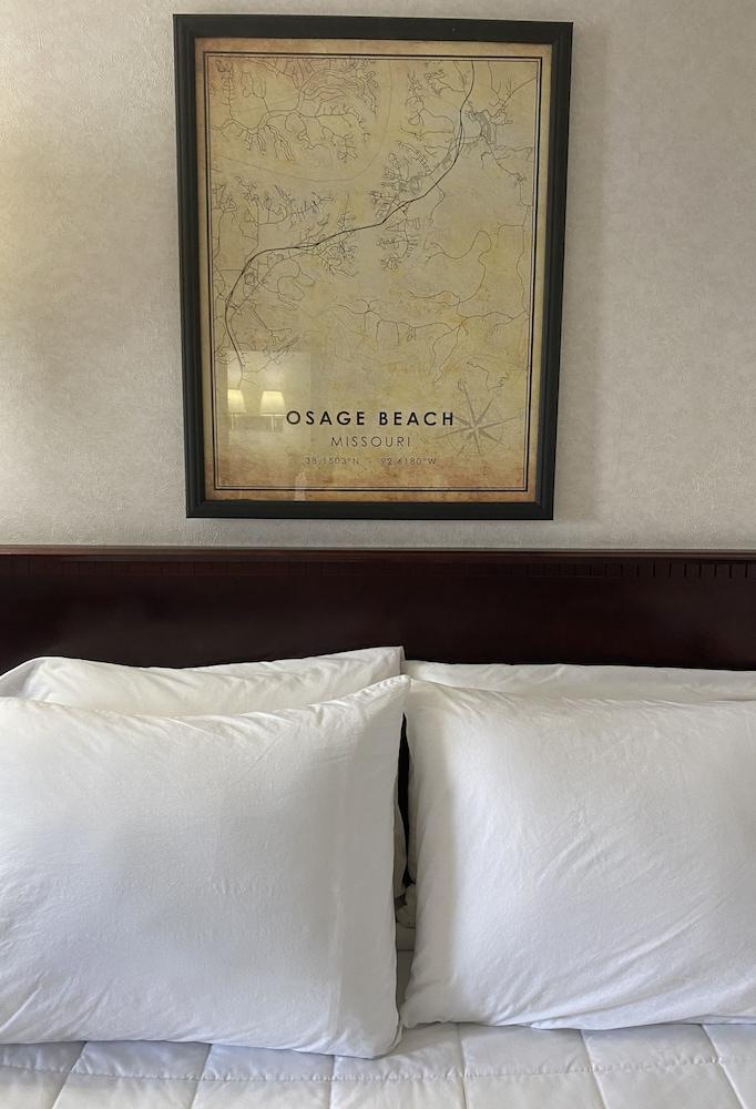 Osage Village Inn photo 13