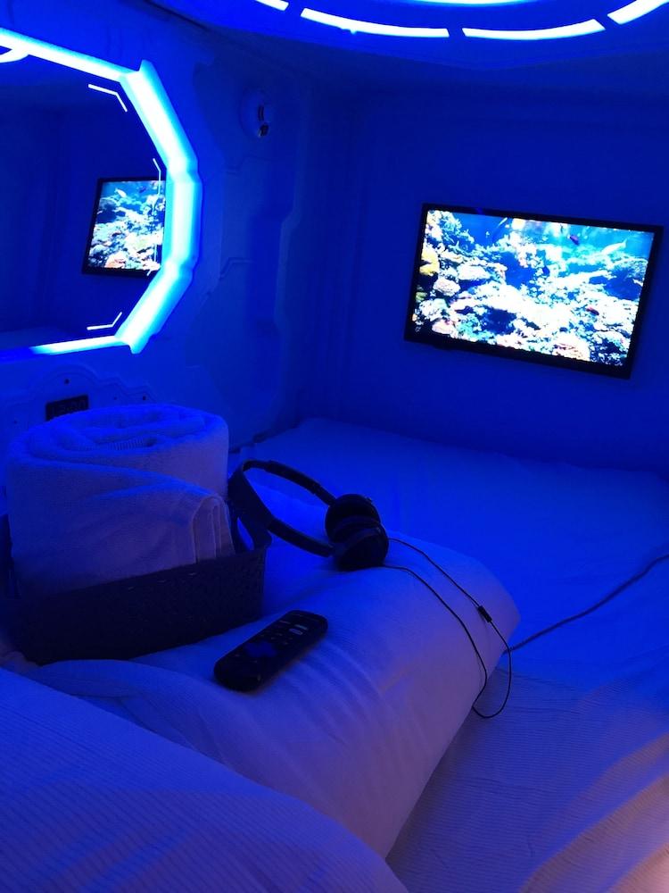 Luxury Stays - Hostel photo 6