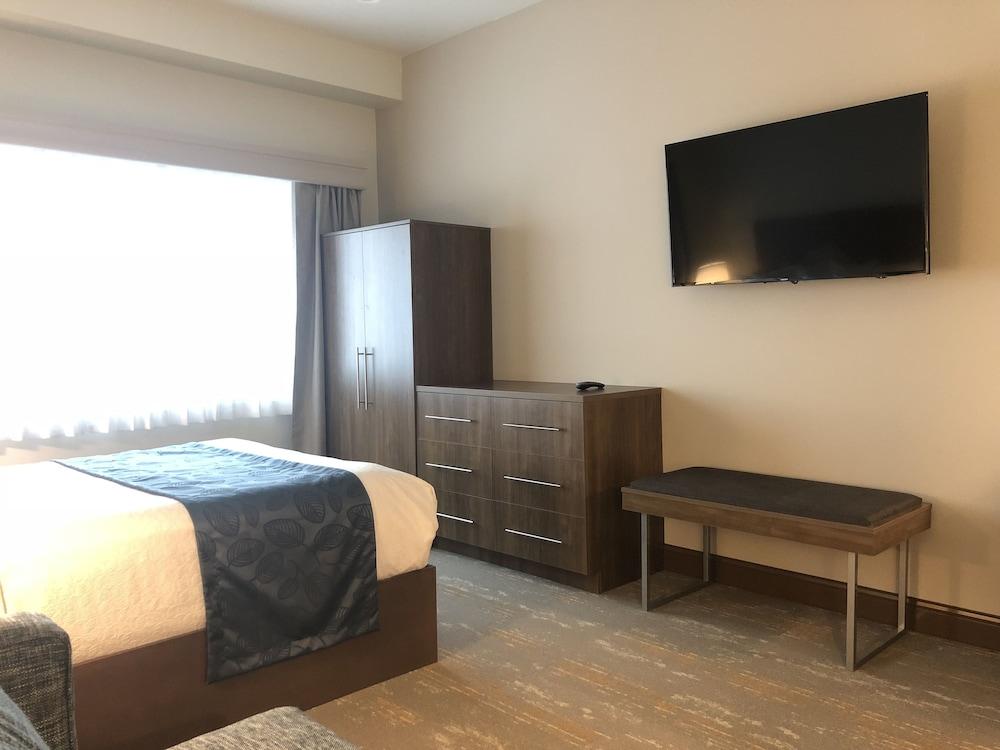 Kodiak Compass Suites photo 29