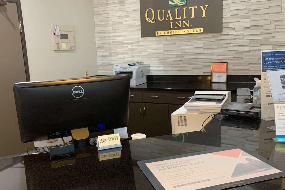 Quality Inn Forsyth - Decatur photo 5