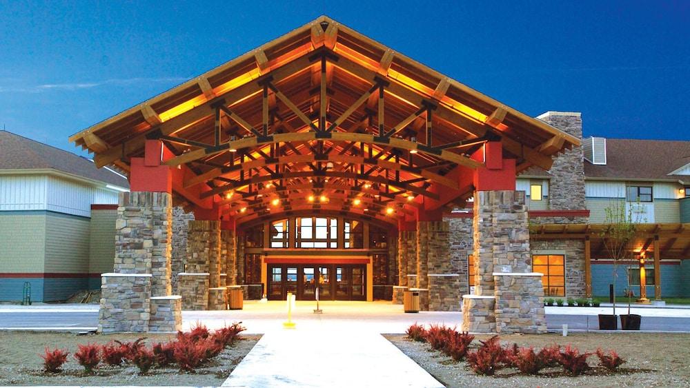 Kewadin Casinos St. Ignace Hotel — hotel in St Ignace