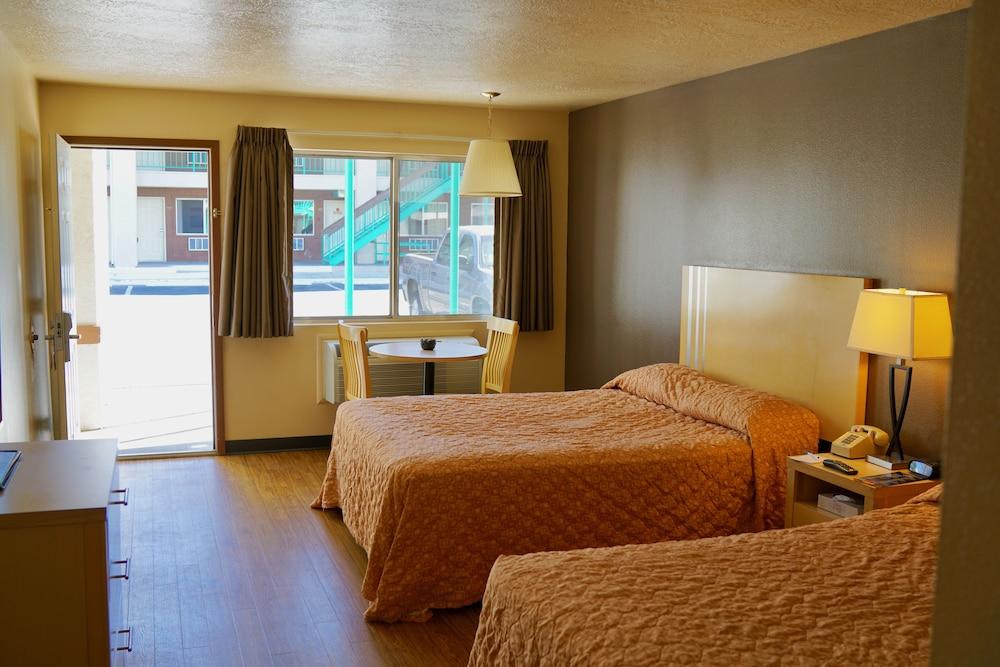 Virgin River Hotel and Casino photo 7