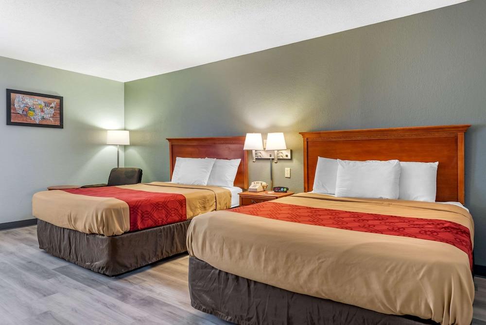 Baymont by Wyndham Lebanon IN photo 21