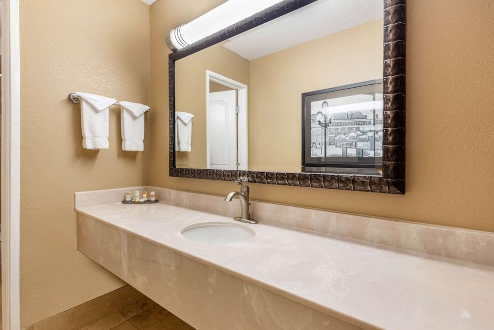 La Quinta Inn & Suites by Wyndham Seattle Downtown photo 20