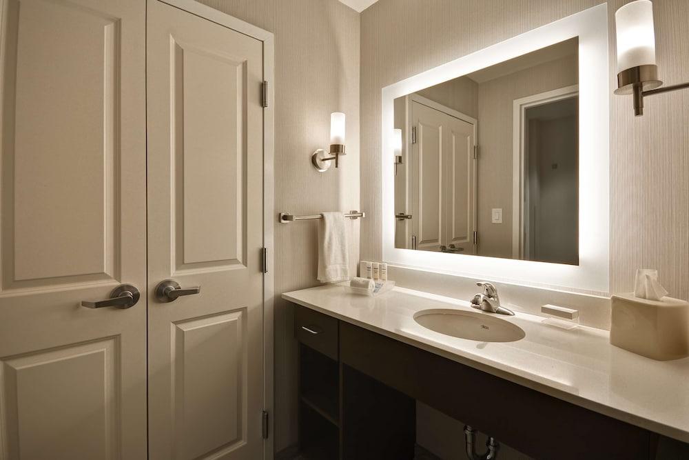 Homewood Suites by Hilton Rocky Mount photo 16