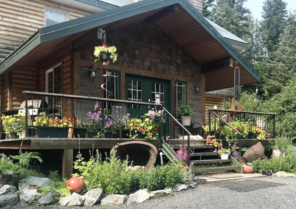 Twin Peaks Lodge and RV Park photo 38