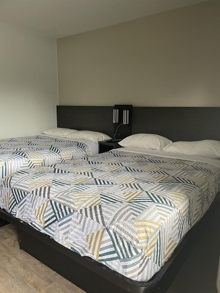 Motel 6 Lantana, FL photo 16