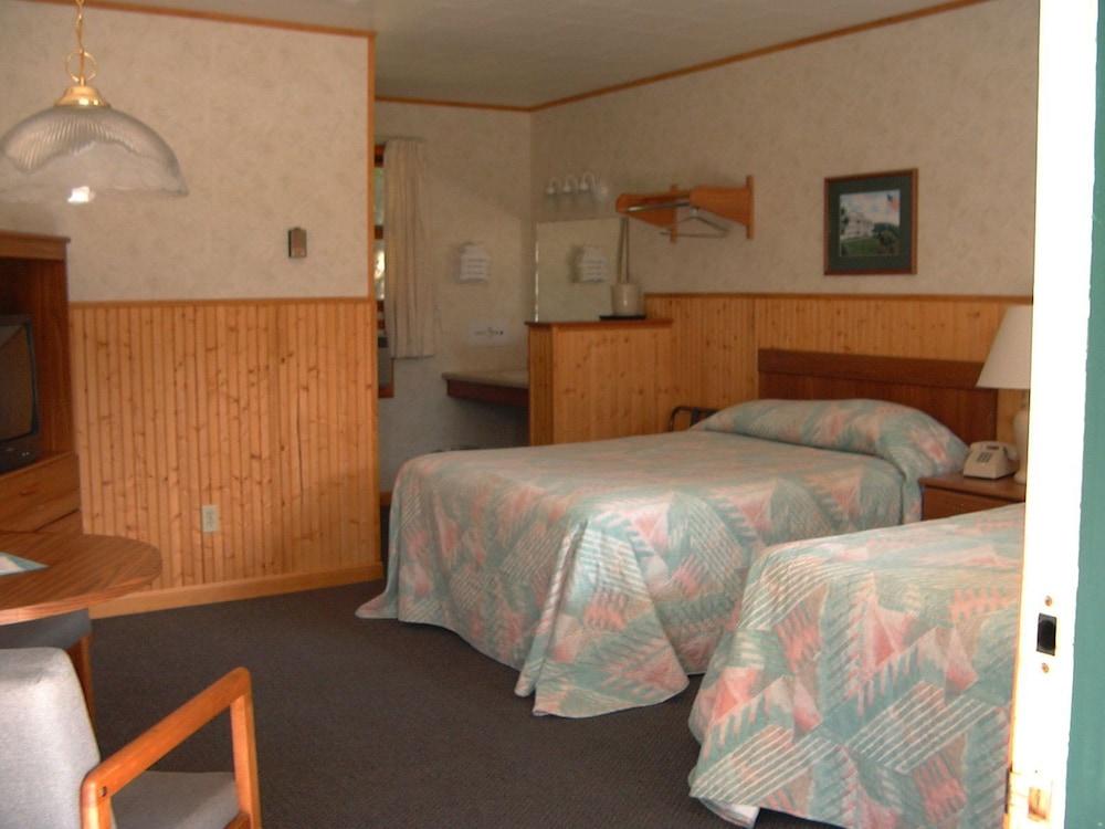 Catskill Motor Court Motel photo 2