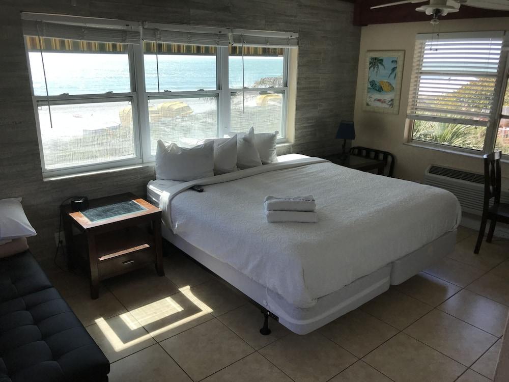 Schooner Hotel photo 18