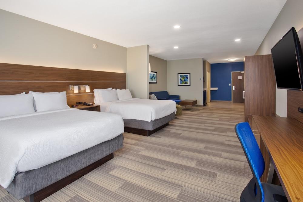 Holiday Inn Express & Suites Houston West - Katy by IHG photo 23