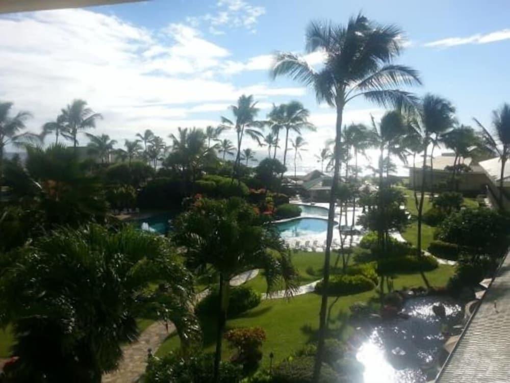 2417 at Lihue Oceanfront Resort photo 10