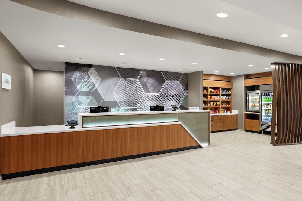 Springhill Suites By Marriott Fargo photo 6