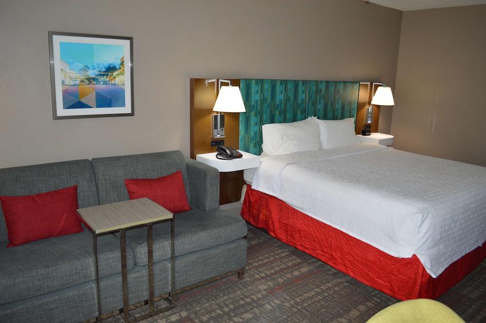 Best Western Plus Clinton/Jackson photo 3