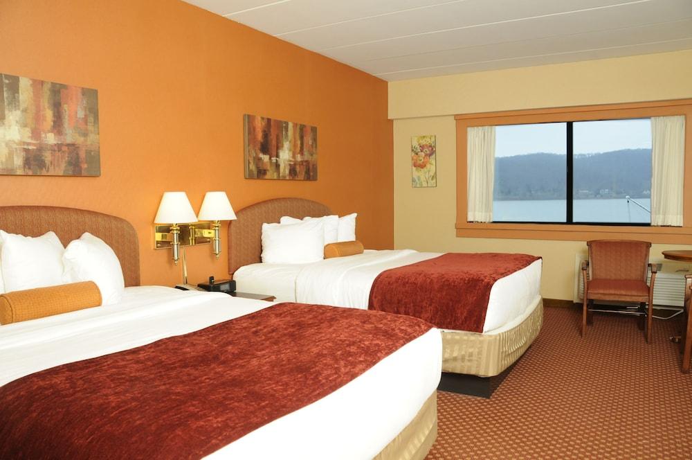 Rising Star Casino Resort photo 5