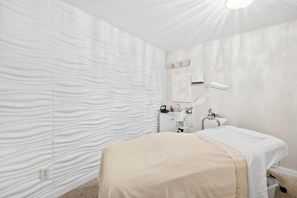 Golden Magnolia Resort & Spa photo 3
