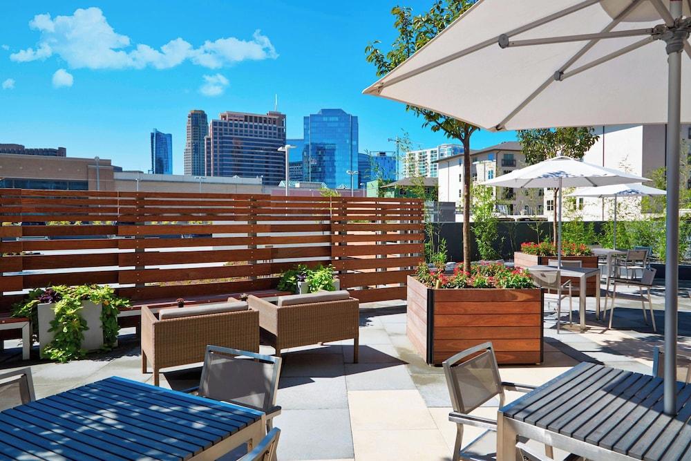 AC Hotel Atlanta Buckhead at Phipps Plaza photo 31