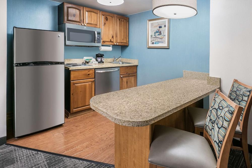 Homewood Suites by Hilton Phoenix - Metro Center photo 16