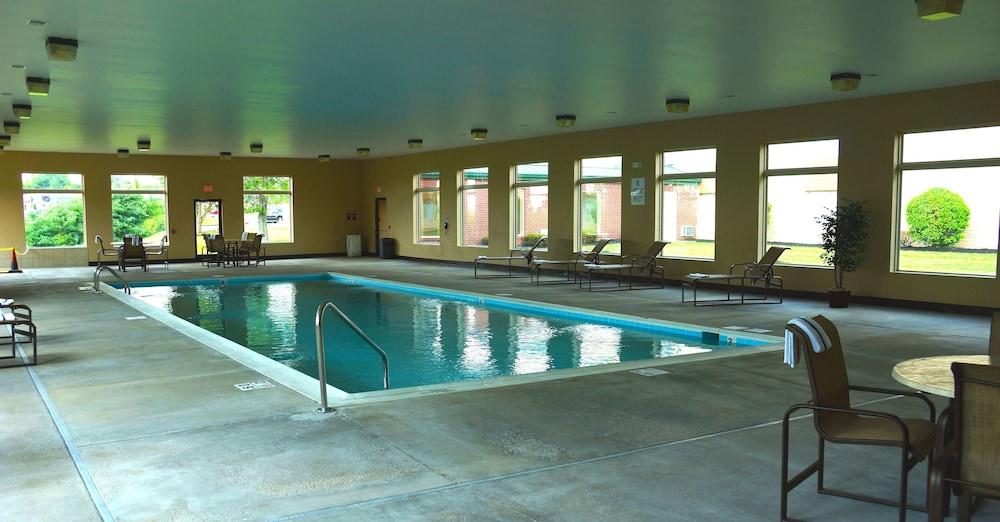 Baymont by Wyndham Richmond KY photo 57