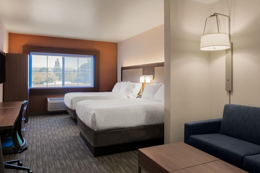 Holiday Inn Express Hotel & Suites Oroville Lake by IHG photo 10