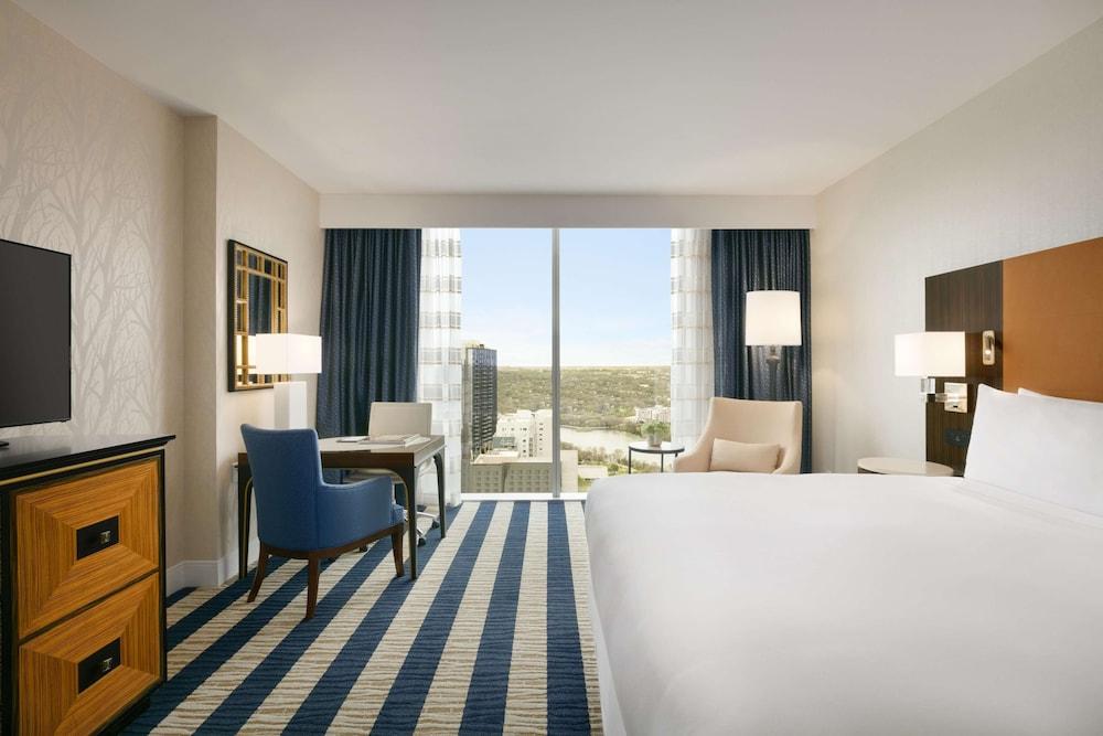 Fairmont Austin photo 14