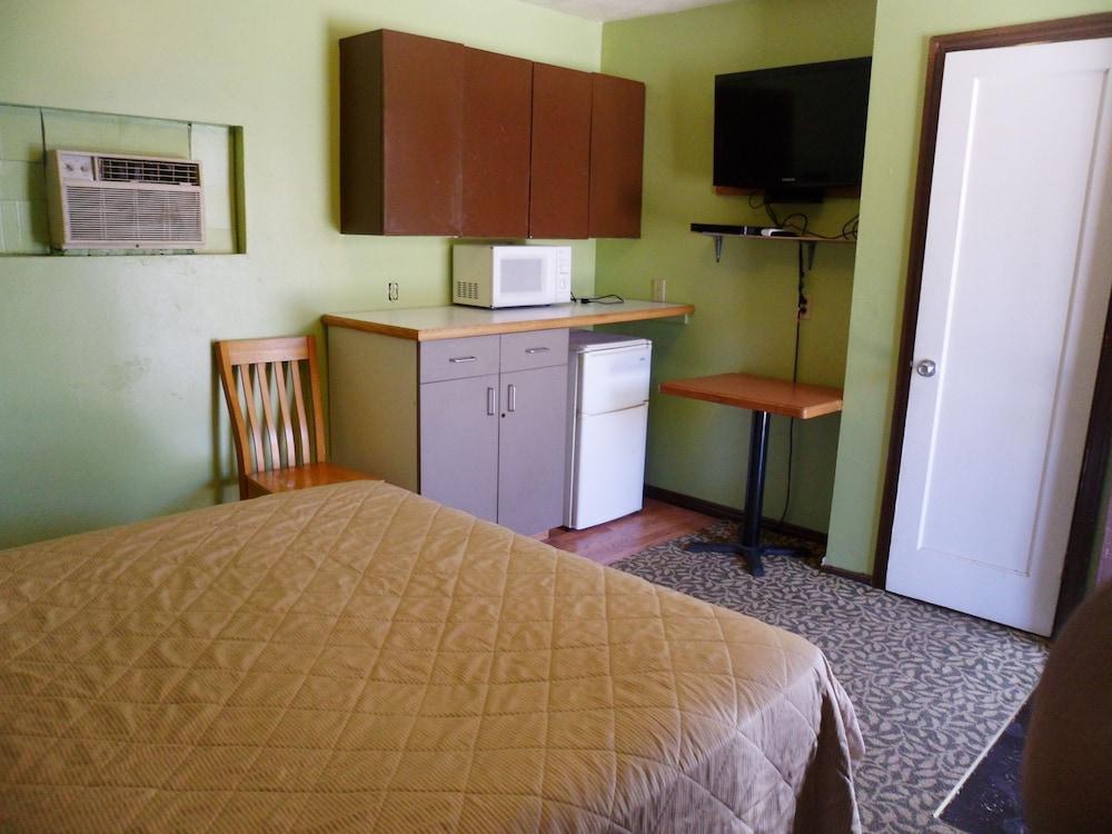 Pillow Talk Motel photo 7