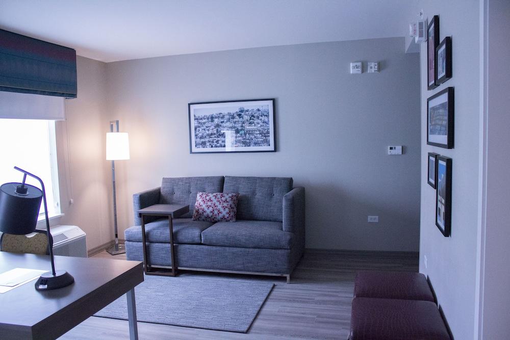 Hampton Inn & Suites Cranberry Pittsburgh photo 47