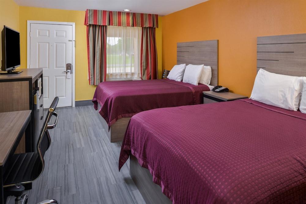 Americas Best Value Inn West Columbia photo 8