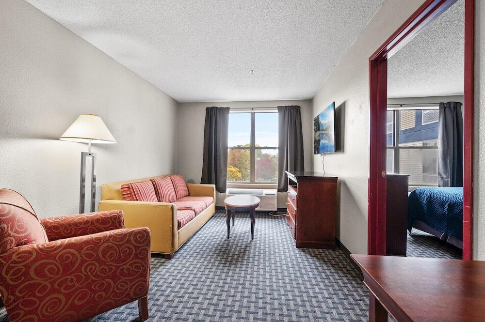 TownSquare Place photo 17