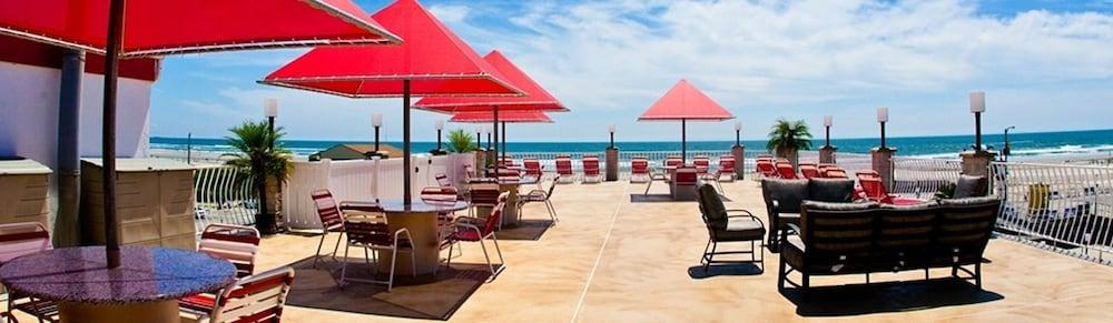 Matador Oceanfront Resort photo 15