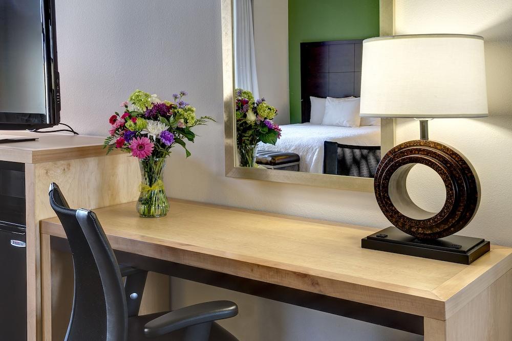 Hampton Inn & Suites New Orleans Downtown (French Qtr Area) photo 35