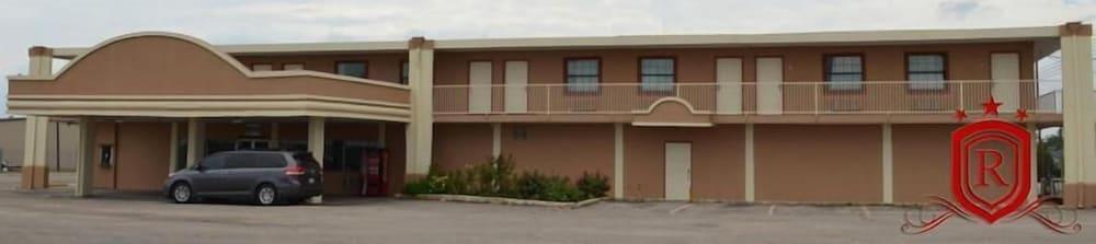 Royal Inn — hotel in Greenville