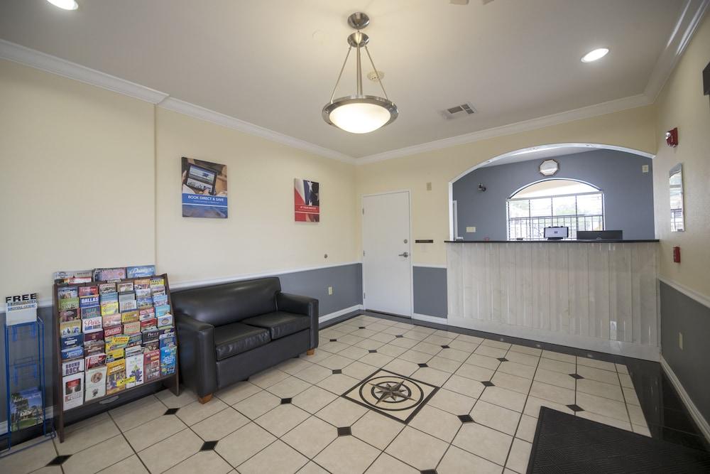 Motel 6 Tyler, TX photo 5