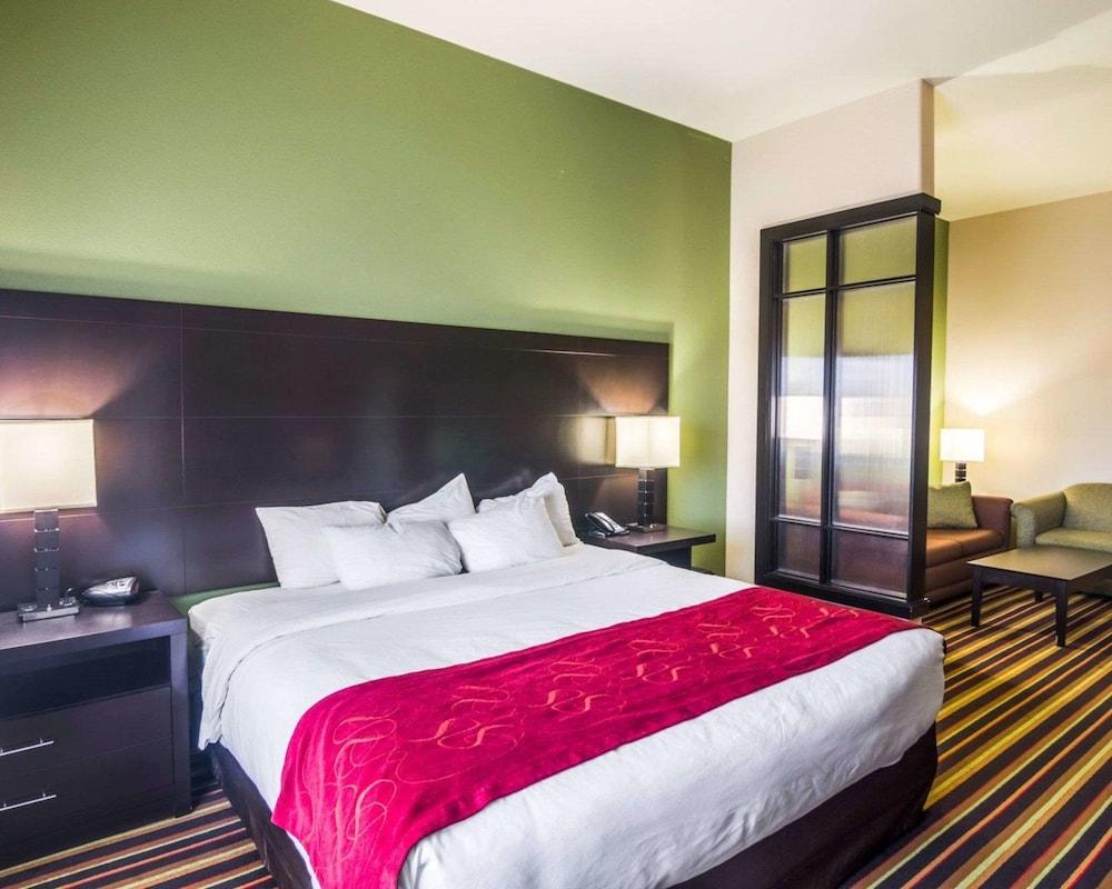 Spark by Hilton Amarillo Western Plaza photo 27