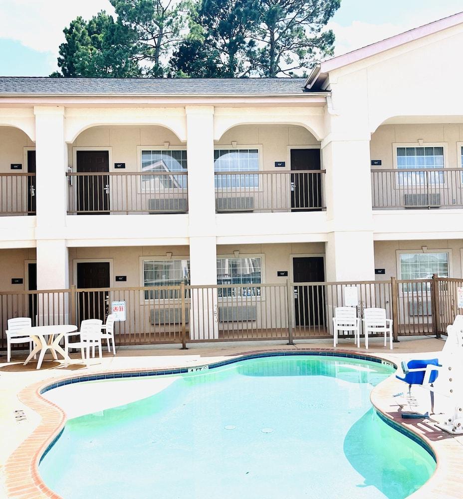 Quality Inn Montgomery - Lake Conroe photo 19