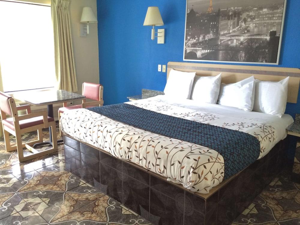 Americas Best Value Inn Beaumont, TX photo 10