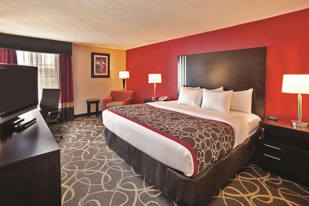 La Quinta Inn & Suites Summersville / New River National Park photo 27