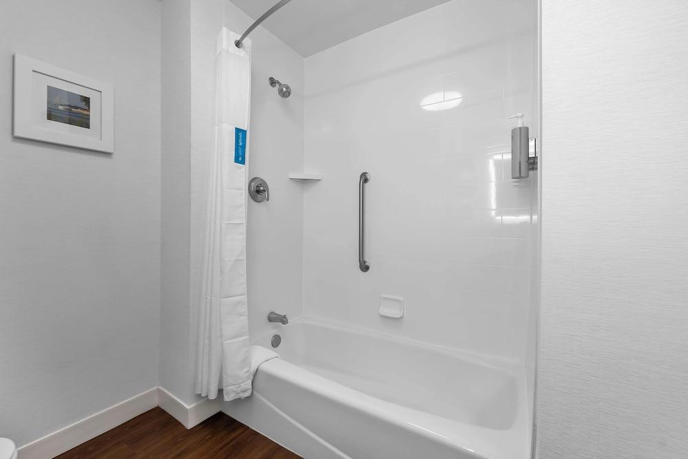 Hampton Inn Cape Girardeau I 55 East photo 53