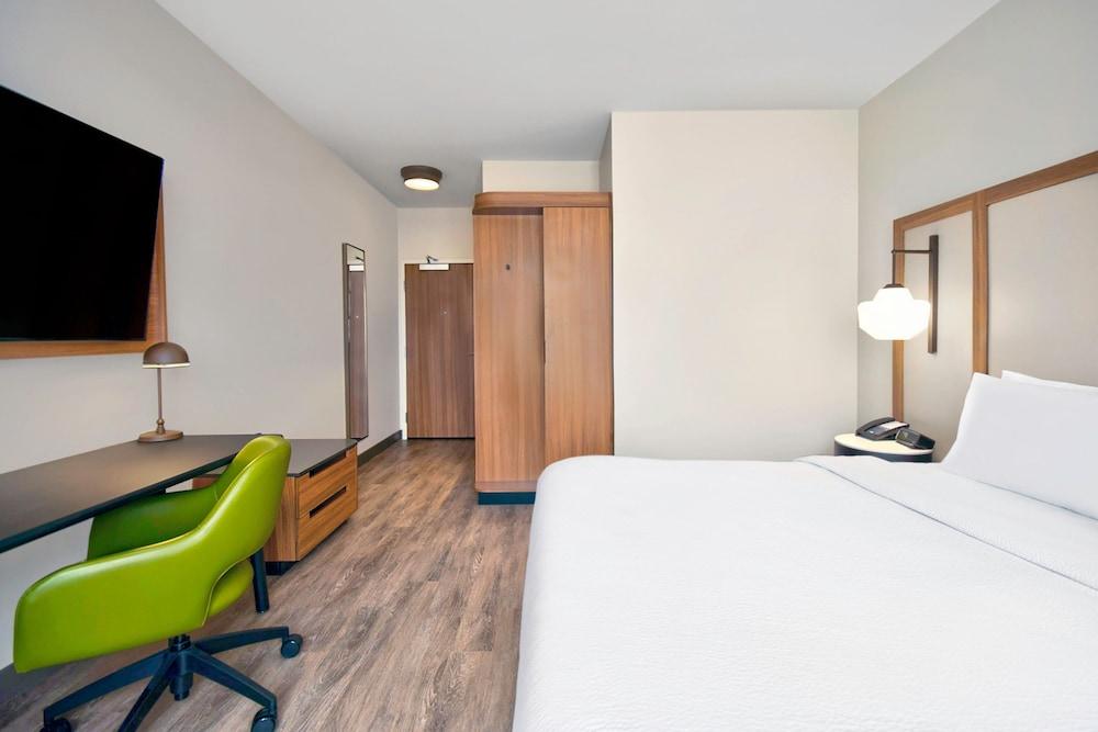 Fairfield Inn & Suites by Marriott Cincinnati North photo 4