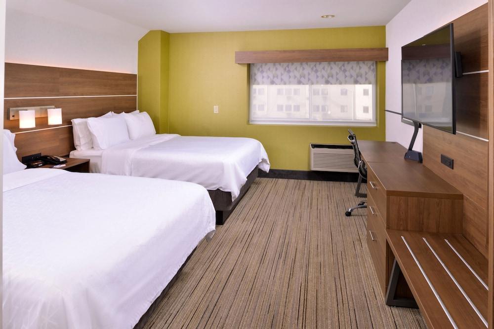 Holiday Inn Express & Suites Los Angeles Downtown West by IHG photo 8