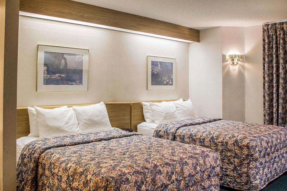 Rodeway Inn Abbotsford photo 11