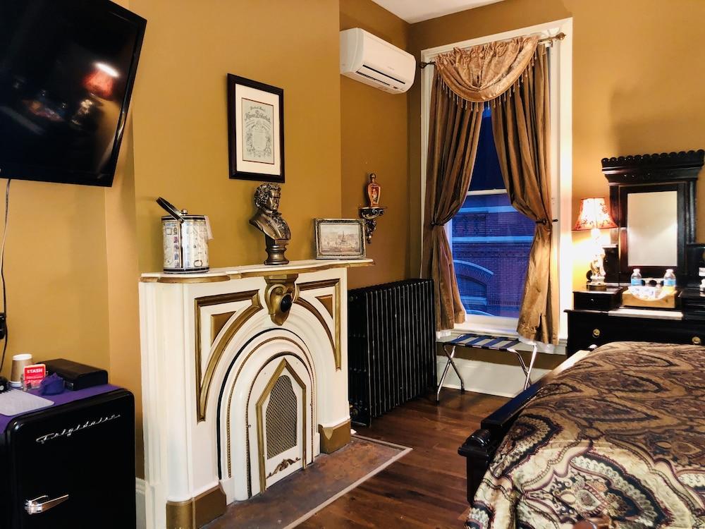 Symphony Hotel & Restaurant photo 14