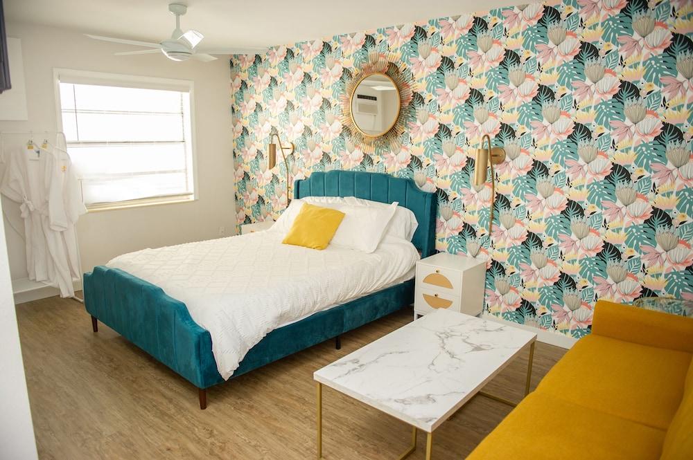 Sunburst Inn photo 10