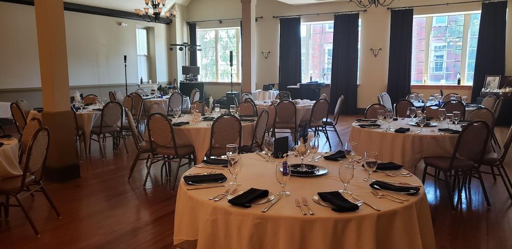 General Francis Marion Hotel photo 10